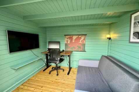 PHOTO-2025-08-15-07-22-02 (22).jpg