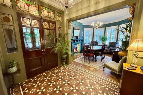 PHOTO-2025-11-19-17-59-55 (7).jpg