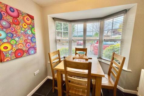 PHOTO-2025-11-25-23-33-57 (1).jpg