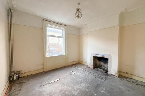 06-12-2025  14-24-37 IMG 8370.628Kx T202512091110.jpg