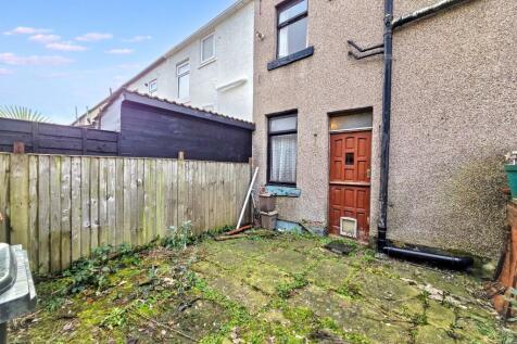 20251212052441 20251211 120148 LquVX T202512121139.jpg