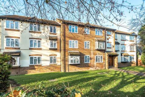 2 Bedroom Flats For Sale In Hayes Middlesex Rightmove