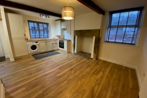 KITCHEN 1.jpg