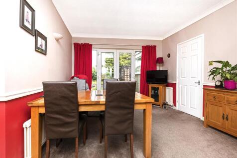 Bramleys Estate Agents - Kaye Lane - Almondbury (1