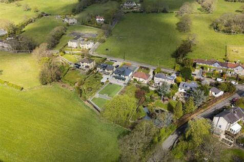 Bramleys Estate Agents - Lumb Lane - Almondbury (1