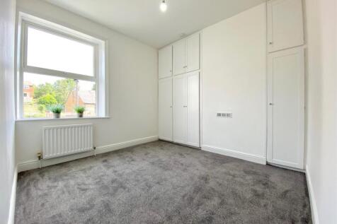 Bramleys Estate Agents - Cowcliffe Hill Road - Hud