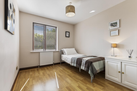 29 Ganton Way, Fixby 30_297.png