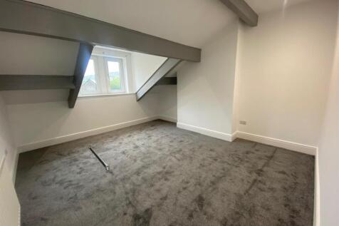 second floor bed rear.jpg