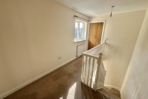 Bramleys Estate Agents - Bullace Trees Lane -  (17