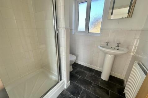 Bramleys Estate Agents - Bullace Trees Lane -  (14