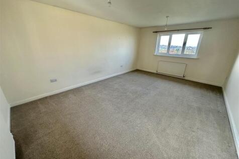 Bramleys Estate Agents - Bullace Trees Lane -  (6)