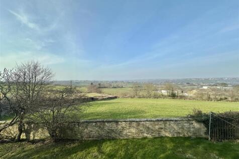 Bramleys Estate Agents - Bullace Trees Lane -  (5)