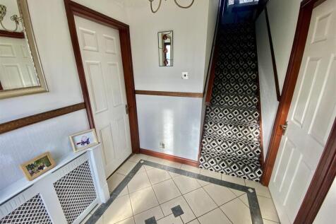 Bramleys Estate Agents - Headlands Road - Liversed