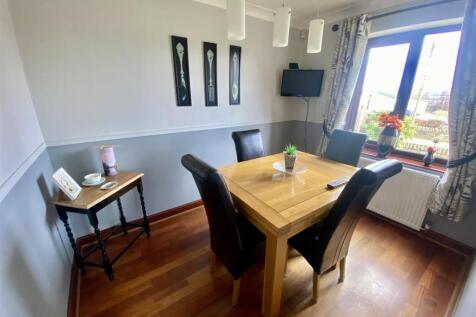 Bramleys Estate Agents - Headlands Road - Liversed