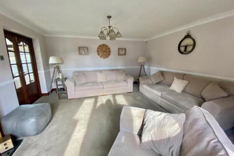 Bramleys Estate Agents - Headlands Road - Liversed