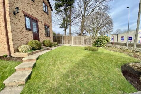 Bramleys Estate Agents - Headlands Road - Liversed