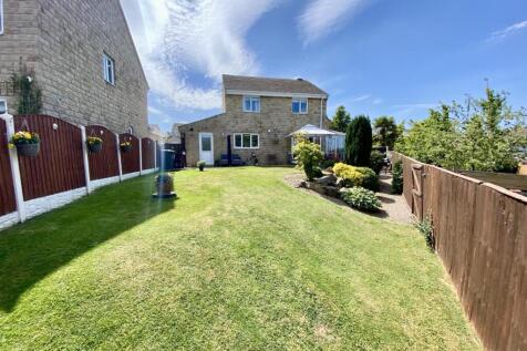 Bramleys Estate Agents - Oakfield Drive - Mirfield