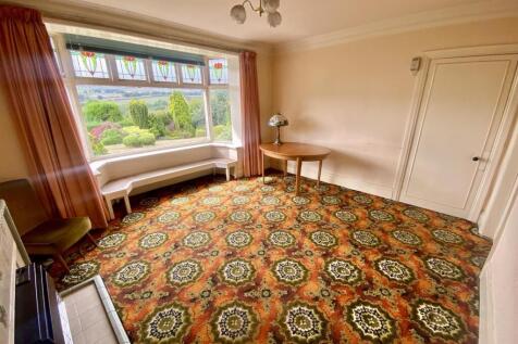 Bramleys Estate Agents - Meadow Bank Crescent - Mi