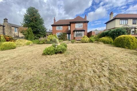 Bramleys Estate Agents - Meadow Bank Crescent - Mi