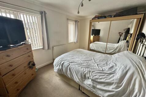 Bramleys Estate Agents - Union Road - Liversedge(2