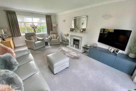 Bramleys Estate Agents - Whitley Road - Mirfield (