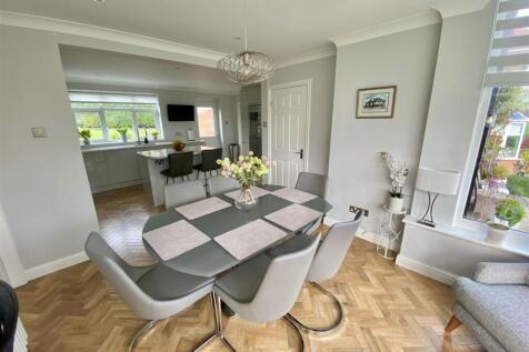 Bramleys Estate Agents - Whitley Road - Mirfield (