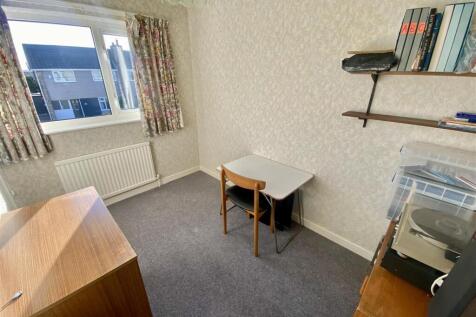 Bramleys Estate Agents - West Royd Avenue - Mirfie