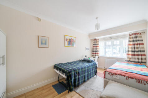 1339876-6-689c6ec...