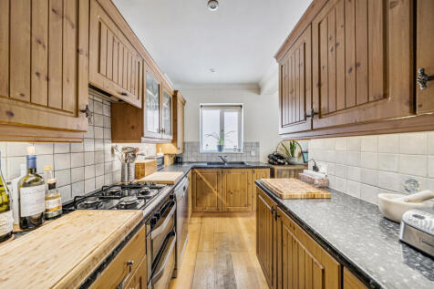 1347034-11-68baf5...