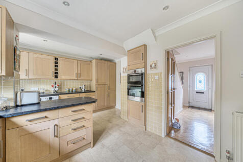 1356641-14-68cc04...