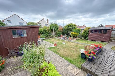 ALTERNATE VIEW OF GARDEN