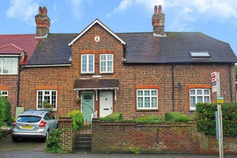 2 Bedroom Houses For Sale In South Croydon Surrey Rightmove