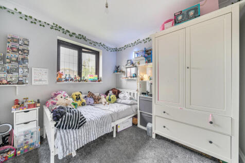 1373322-10-6909ff...