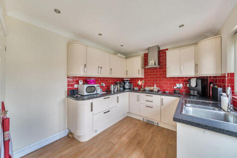 1373322-14-6909ff...