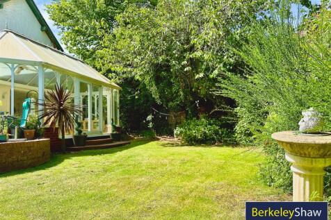 95e32f44--47F3-90C1-121E8756AA0C-98947-00000D31C5E