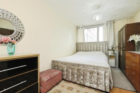 BEDROOM NO.1