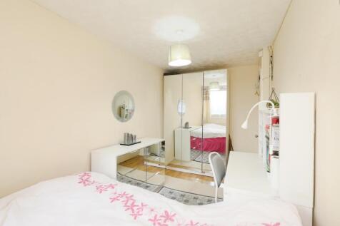 BEDROOM NO.2