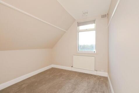 BEDROOM NO.2