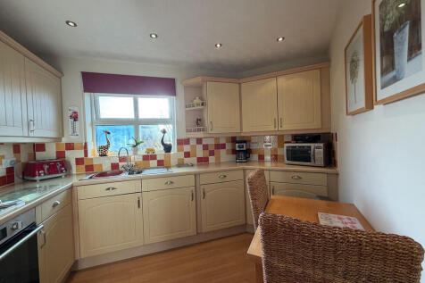 processed-A142E3D...