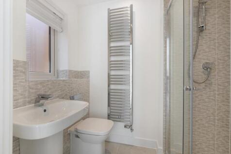Ensuite (Plot 133)