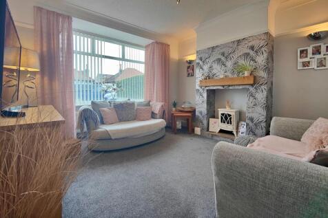 Relaxing Front Lounge