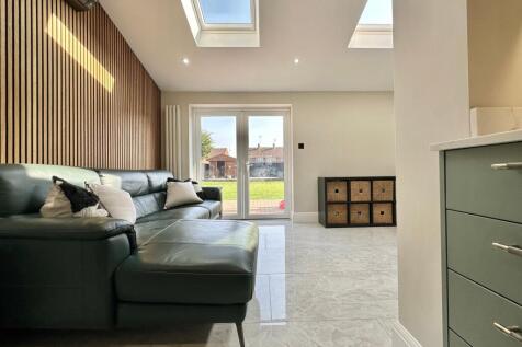 Open-plan Lounge/Diner