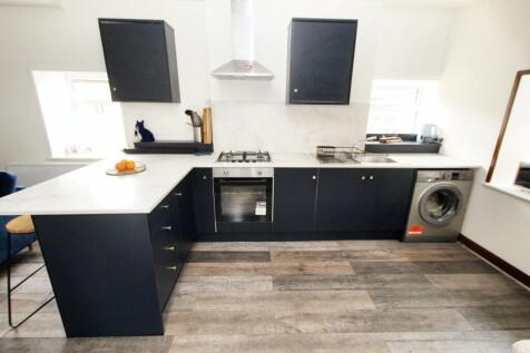 Lounge / Kitchen / Diner