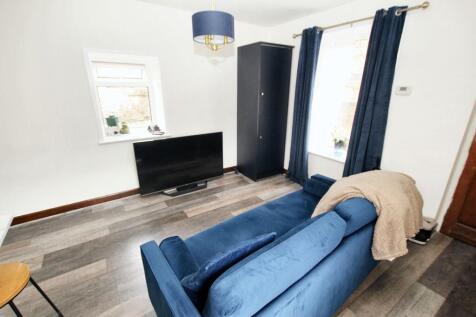 Lounge / Kitchen / Diner