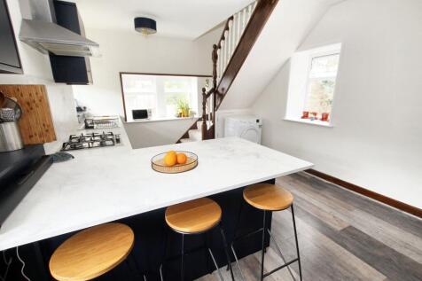 Lounge / Kitchen / Diner