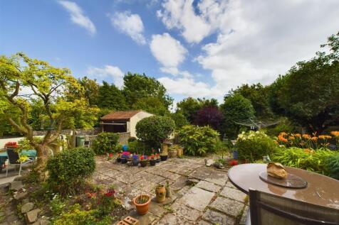 CAM02023G0-PR0069-STILL056