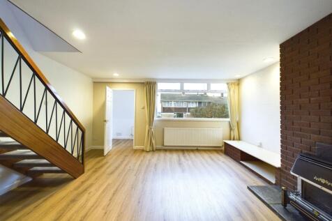 CAM02023G0-PR0119-STILL001