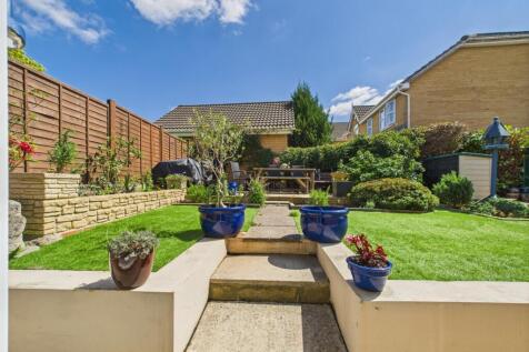 CAM02023G0-PR0161-STILL034