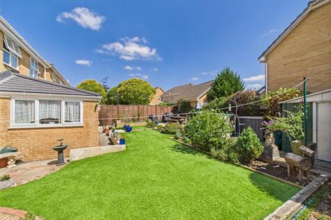 CAM02023G0-PR0161-STILL022