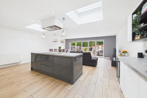 Kitchen/Dining/Living